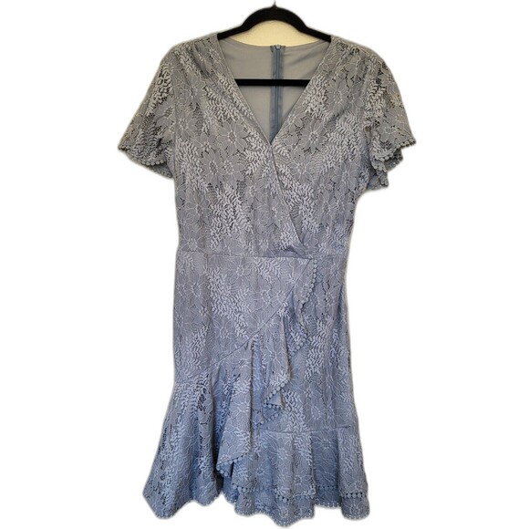 Floral Lace Dress Size M Gray Blue Faux Wrap Flutter Sleeves Short Wedding Party - Picture 1 of 10